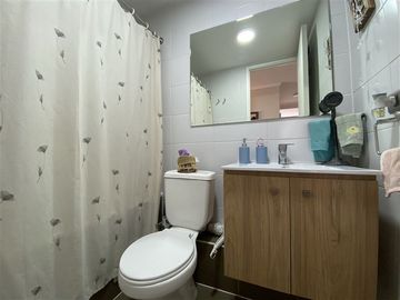 Departamento en Venta en Los Libertadores/Berta Correa