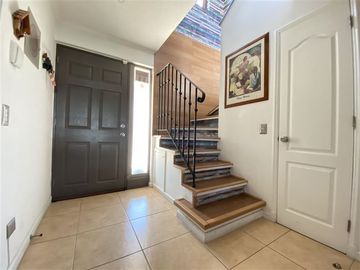 Casa en Venta en El Carmen/Colegio Pumahue!