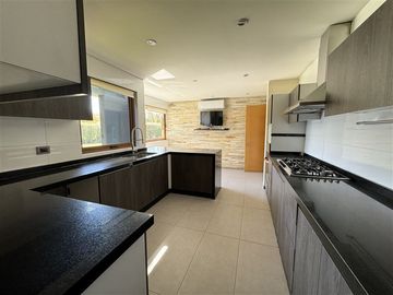Casa en Venta en Condominio El Algarrobal!!! Oportunidad!!!!