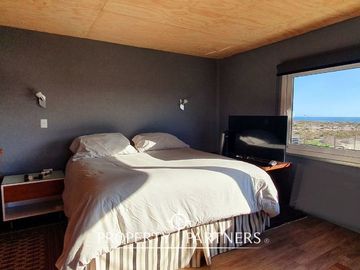 Innovadora casa con Master Bedroom en Serena Golf totalmente equipada