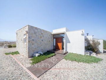 Innovadora casa con Master Bedroom en Serena Golf totalmente equipada