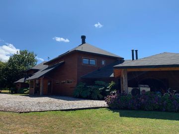 Casa preciosa arquitectura ,Loteo Palihue.