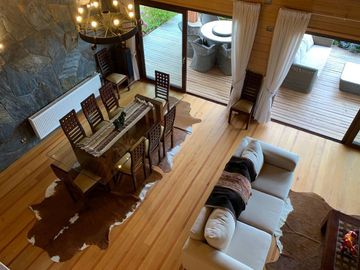 Casa preciosa arquitectura ,Loteo Palihue.