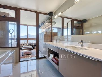 Exclusivo Penthouse con vista despejada, Quinchamalí.
