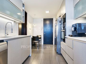 ¡OPORTUNIDAD! Impecable departamento con excelente ubicación