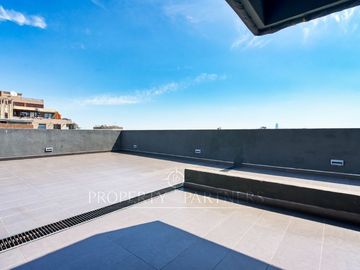 ¡OPORTUNIDAD! Impecable departamento con excelente ubicación