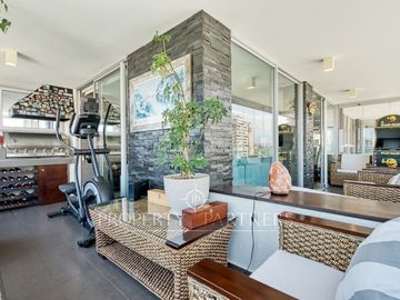 ¡OPORTUNIDAD! Impecable departamento con excelente ubicación