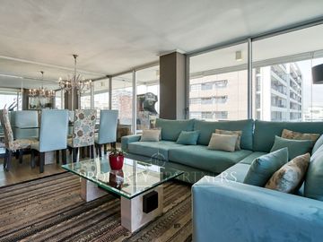 ¡OPORTUNIDAD! Impecable departamento con excelente ubicación