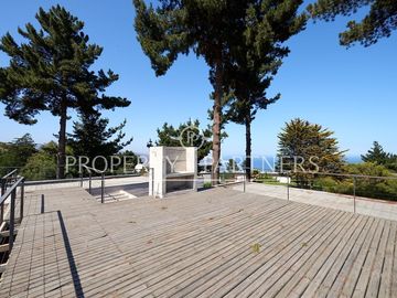 Casa mediterránea y moderna en exclusivo condominio Cantagua
