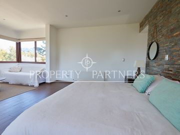 Casa mediterránea y moderna en exclusivo condominio Cantagua