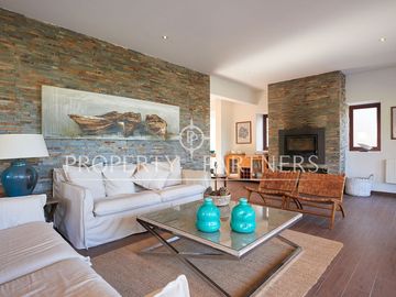 Casa mediterránea y moderna en exclusivo condominio Cantagua
