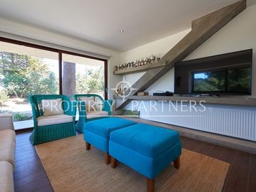 Casa mediterránea y moderna en exclusivo condominio Cantagua