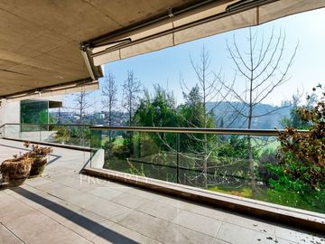 Exclusivo y fino departamento en Valle Escondido