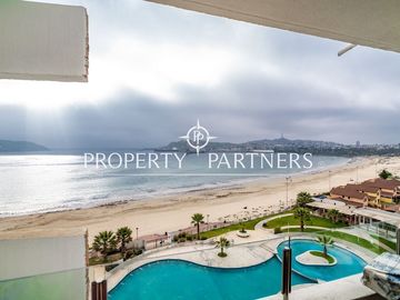 Departamento con inmejorable ubicación y vista al mar en La Herradura.