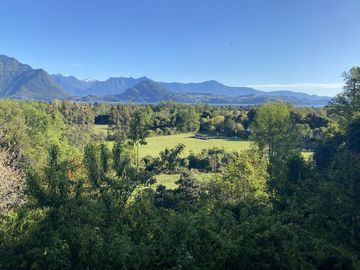 Casa vista panorámica al lago Ranco y su entorno