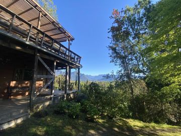 Casa vista panorámica al lago Ranco y su entorno