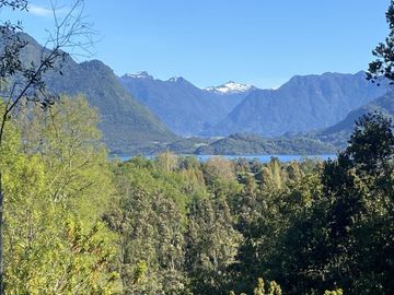 Casa vista panorámica al lago Ranco y su entorno