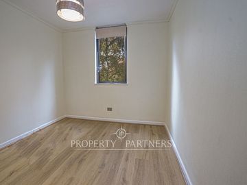Departamento en venta con acogedora vista cercano a Los Leones y Eliodoro Yáñez.