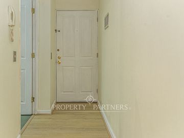 Departamento en venta con acogedora vista cercano a Los Leones y Eliodoro Yáñez.