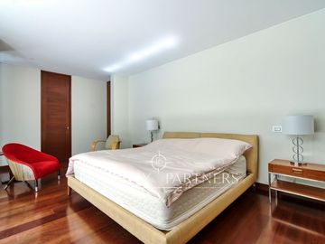 Espectacular departamento duplex con jardín, Los Domínicos