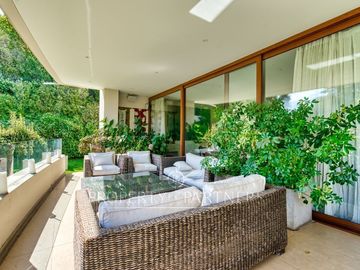 Espectacular departamento duplex con jardín, Los Domínicos