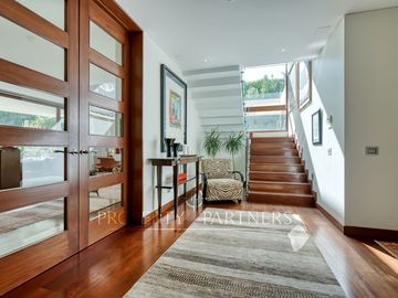 Espectacular departamento duplex con jardín, Los Domínicos