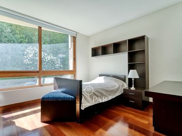 Espectacular departamento duplex con jardín, Los Domínicos