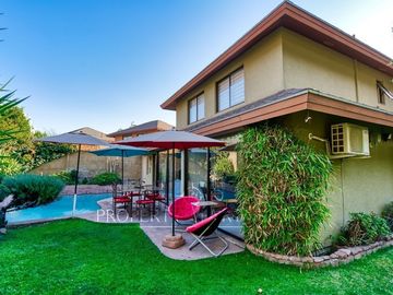 Acogedora y bella casa en Hacienda Macul, Peñalolén