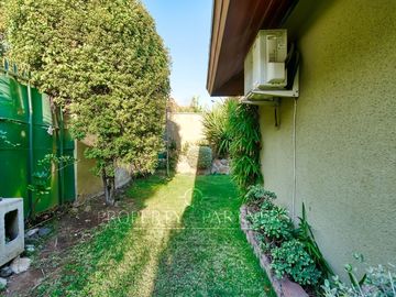 Acogedora y bella casa en Hacienda Macul, Peñalolén