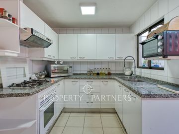 Acogedora y bella casa en Hacienda Macul, Peñalolén