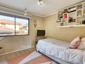 Acogedora y bella casa en Hacienda Macul, Peñalolén