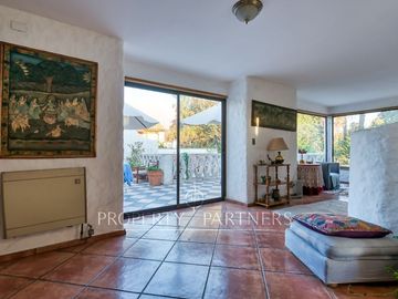 Oportunidad, Inigualable entorno, venta de casa en La Reina