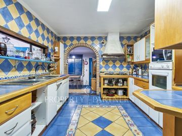 Oportunidad, Inigualable entorno, venta de casa en La Reina