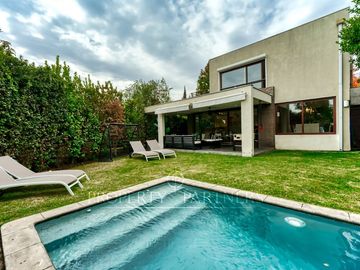 Excelente casa en condominio no perimetral, sector El Remanso