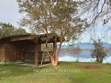 Casa con linda playa en Lago Panguipulli
