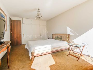 Ideal para remodelar ubicado en Ricardo Lyon, Providencia