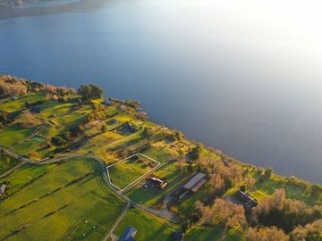 parcela con vista y acceso al Lago Ranco