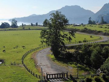 parcela con vista y acceso al Lago Ranco