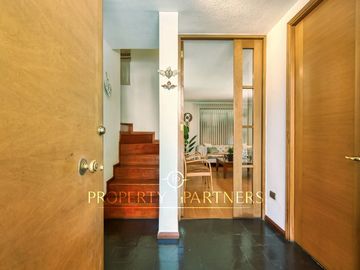 ,En condominio casa en Venta en La Reina