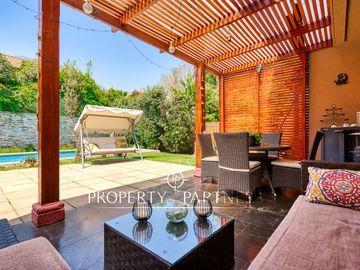 ,En condominio casa en Venta en La Reina