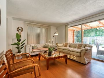 ,En condominio casa en Venta en La Reina