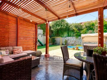 ,En condominio casa en Venta en La Reina
