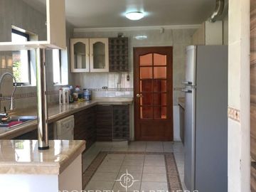 Condominio DaVinci, casa de 4 habitaciones con piscina
