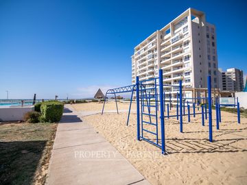 Amplio departamento amoblado, linda vista, Condominio Laguna del Mar