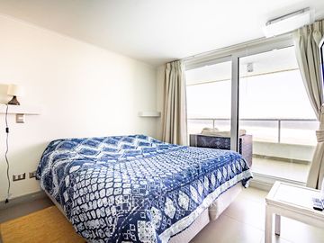 Amplio departamento amoblado, linda vista, Condominio Laguna del Mar