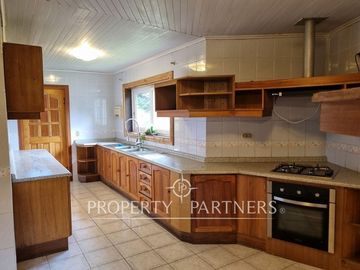 Casa renovada en parcela en La Unión