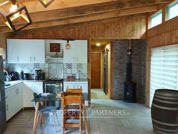 Complejo Turístico Equipado y Local Comercial Panguipulli. ¡Oportunidad de Inversión!