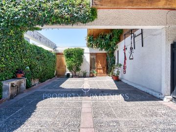 Linda y acogedora casa a la Venta en La Reina