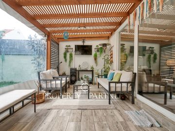 Linda y segura casa en venta, en condominio, Peñalolén