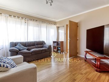 Vende casa amplia hermosa vista en Jardines del Sur